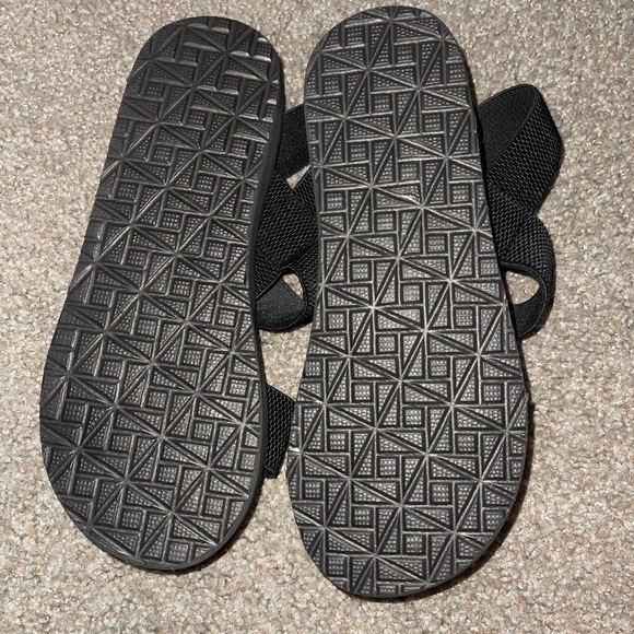 Sandals - Picture 2 of 2